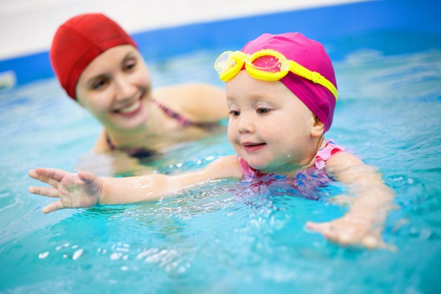 Cours de natation parents et enfants (6 mois à 3 ans) Cégep Saint
